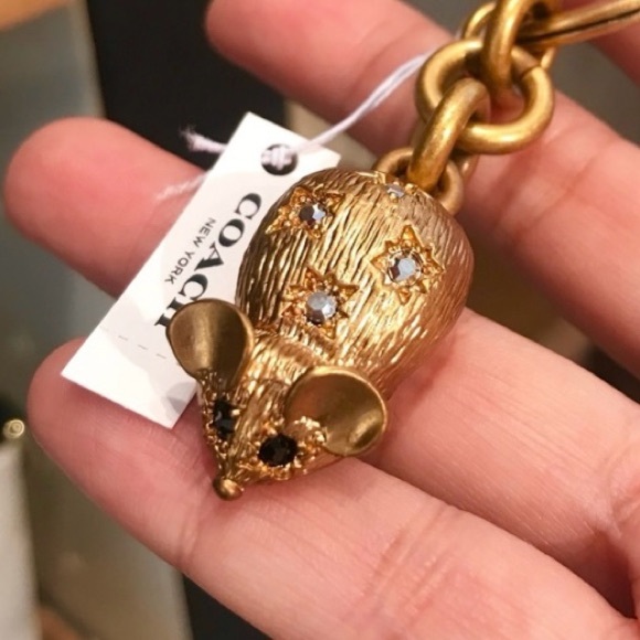 Coach NWT Mouse key fob or bag charm zodiac collection in matte gold rhinestones - Picture 4 of 6